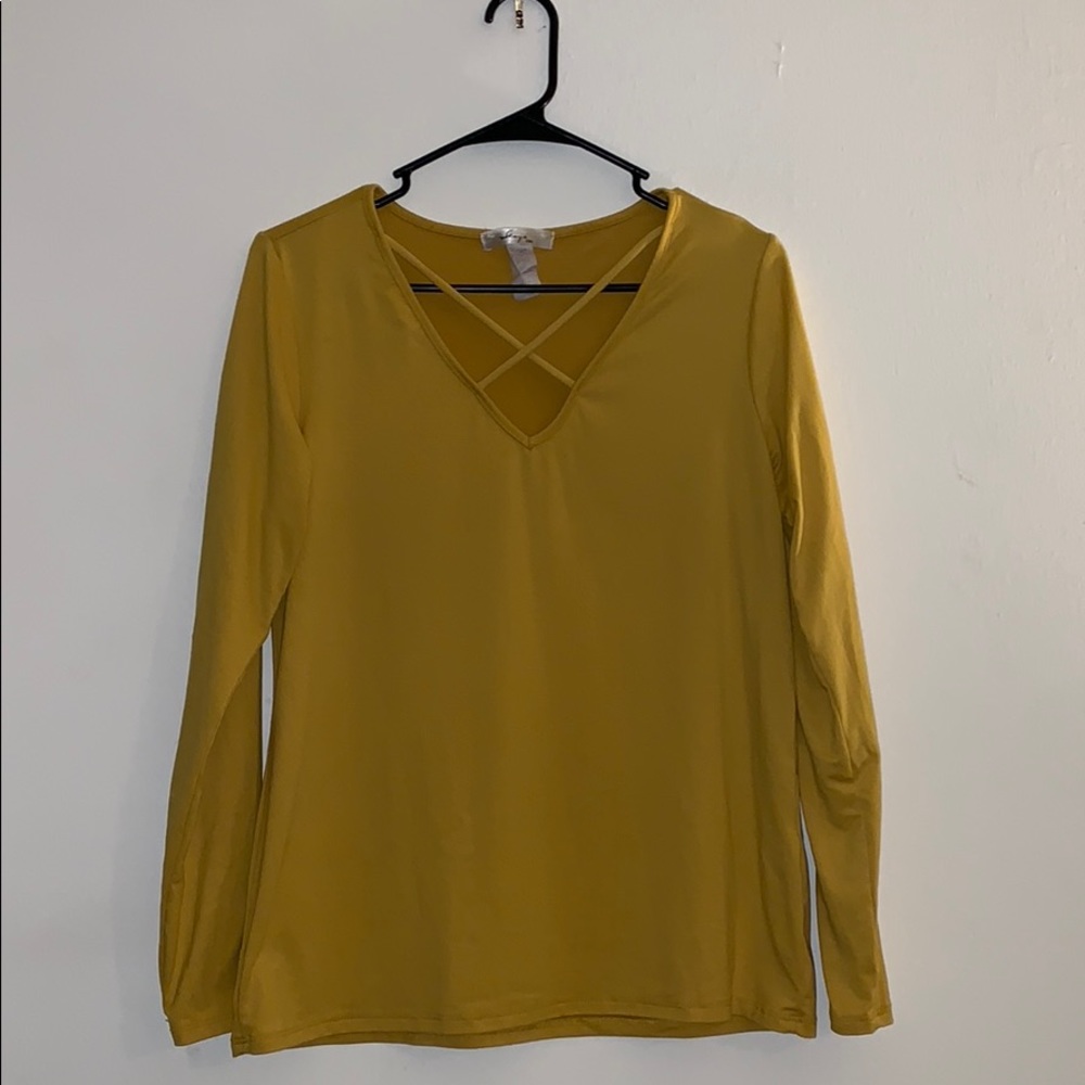 Yellow long sleeve t shirt